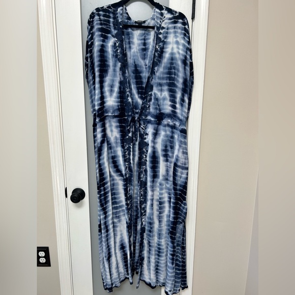 Torrid Blue Gauze Cover Up, 1X/2X Plus - Picture 2 of 15